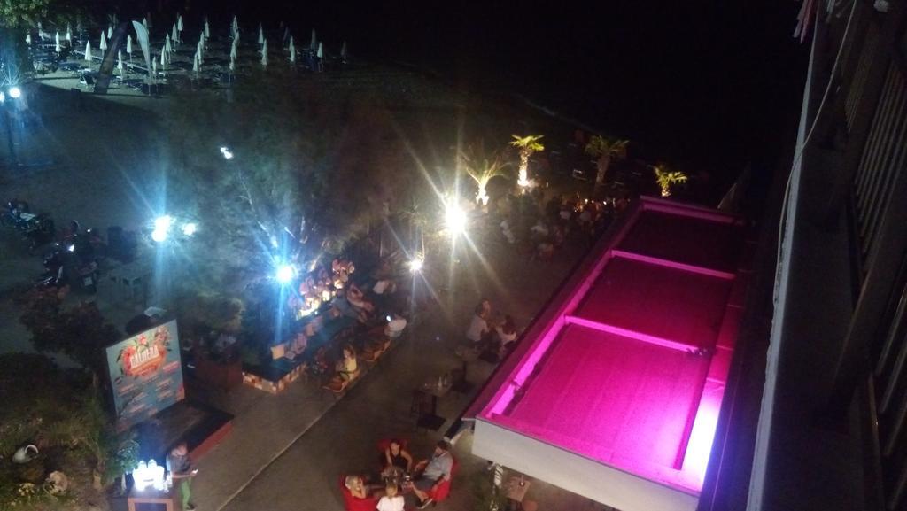 Studio Just On The Beach Paralia Katerinis Exterior photo